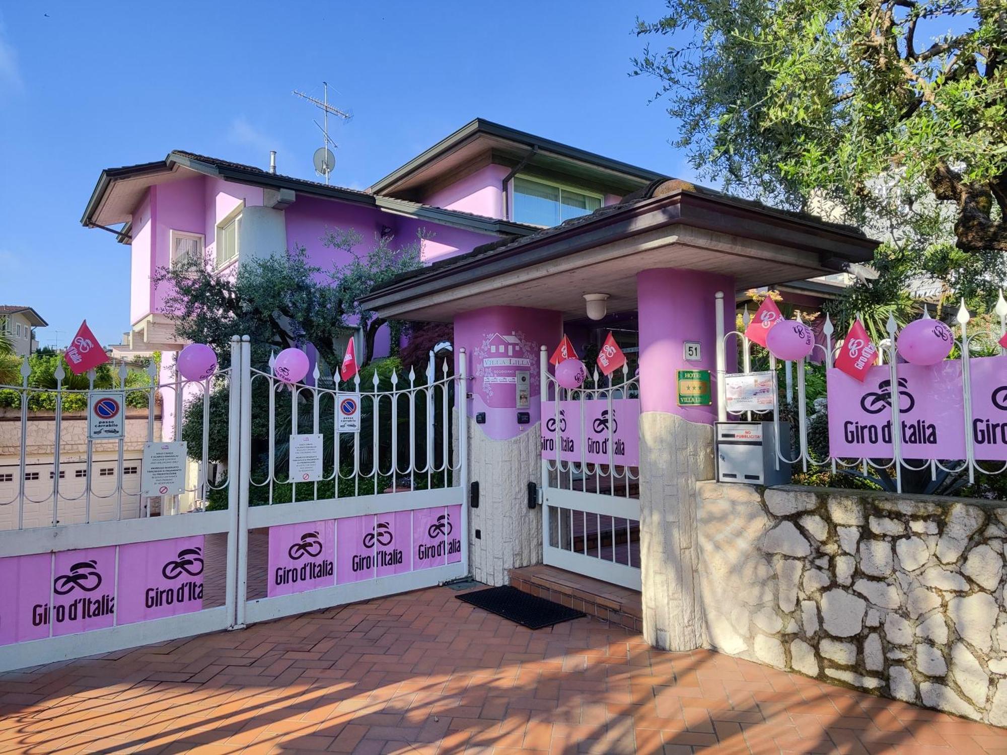 Hotel Villa Lilla Desenzano del Garda Luaran gambar